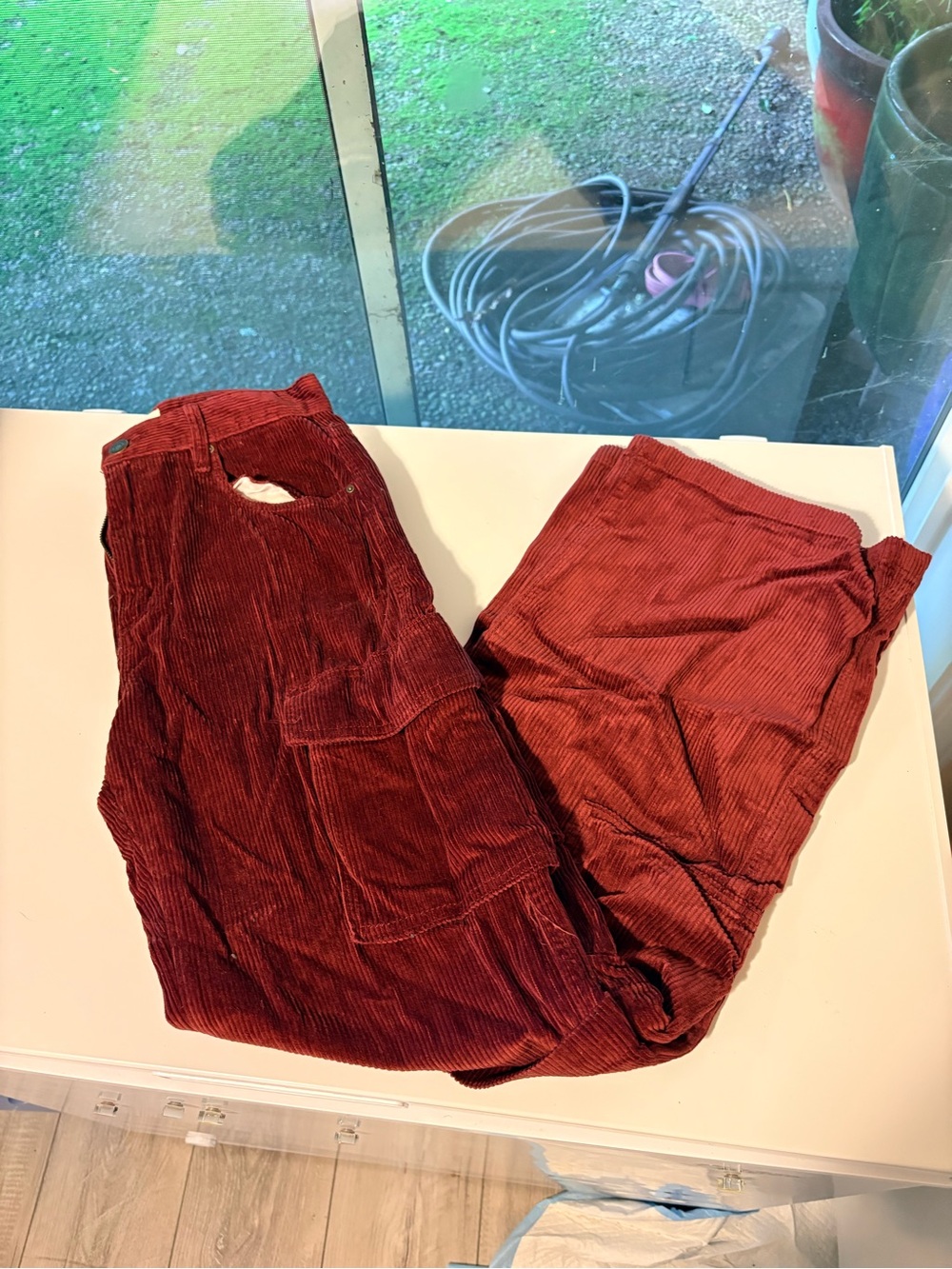 Cotton on size 4 Women’s Corduroy Wide-Leg Pants in Berry Burgundy NWT